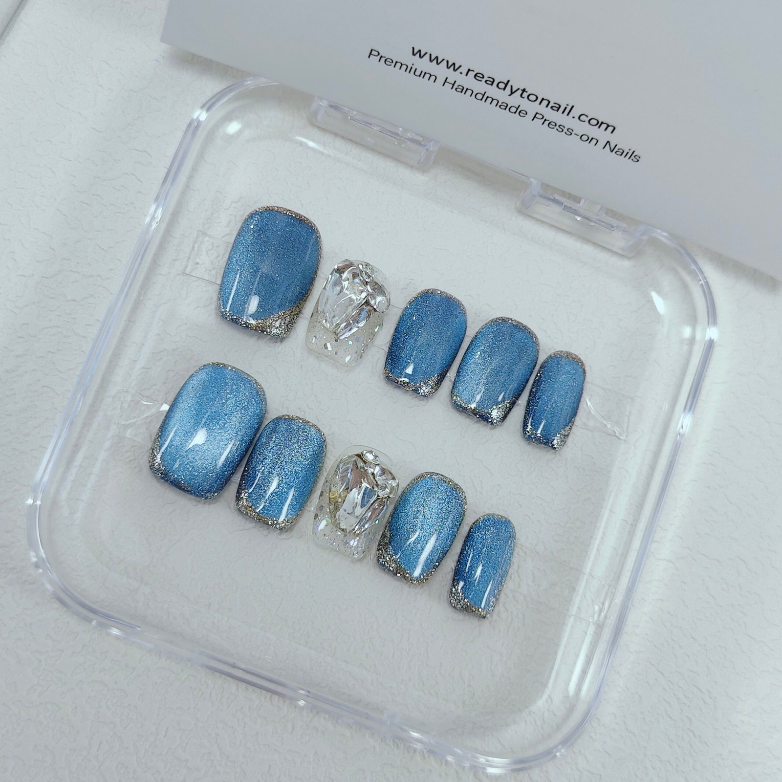Handmade Blue cat eye press on nails